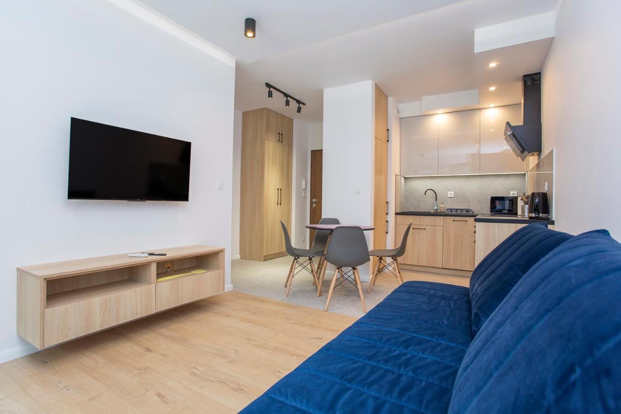 Urban Jungle Apartament Alice ビャウィストク エクステリア 写真